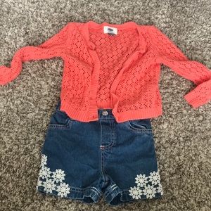 Spring short and sweater bundle closet closing
